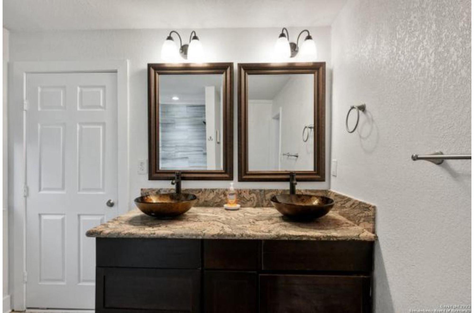 Experience Serenity In A 4Br3Ba Downtown Home San Antonio Extérieur photo