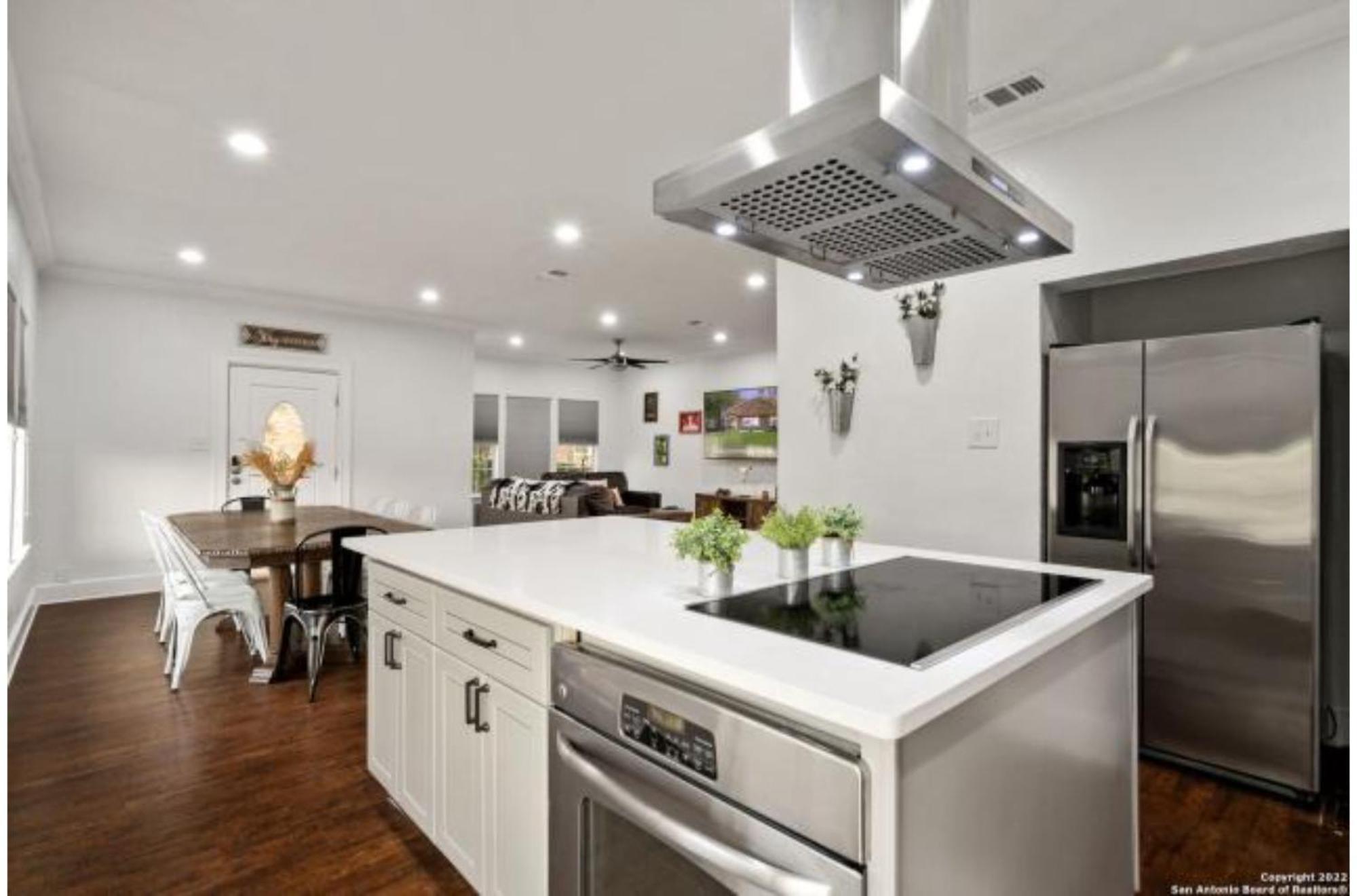 Experience Serenity In A 4Br3Ba Downtown Home San Antonio Extérieur photo